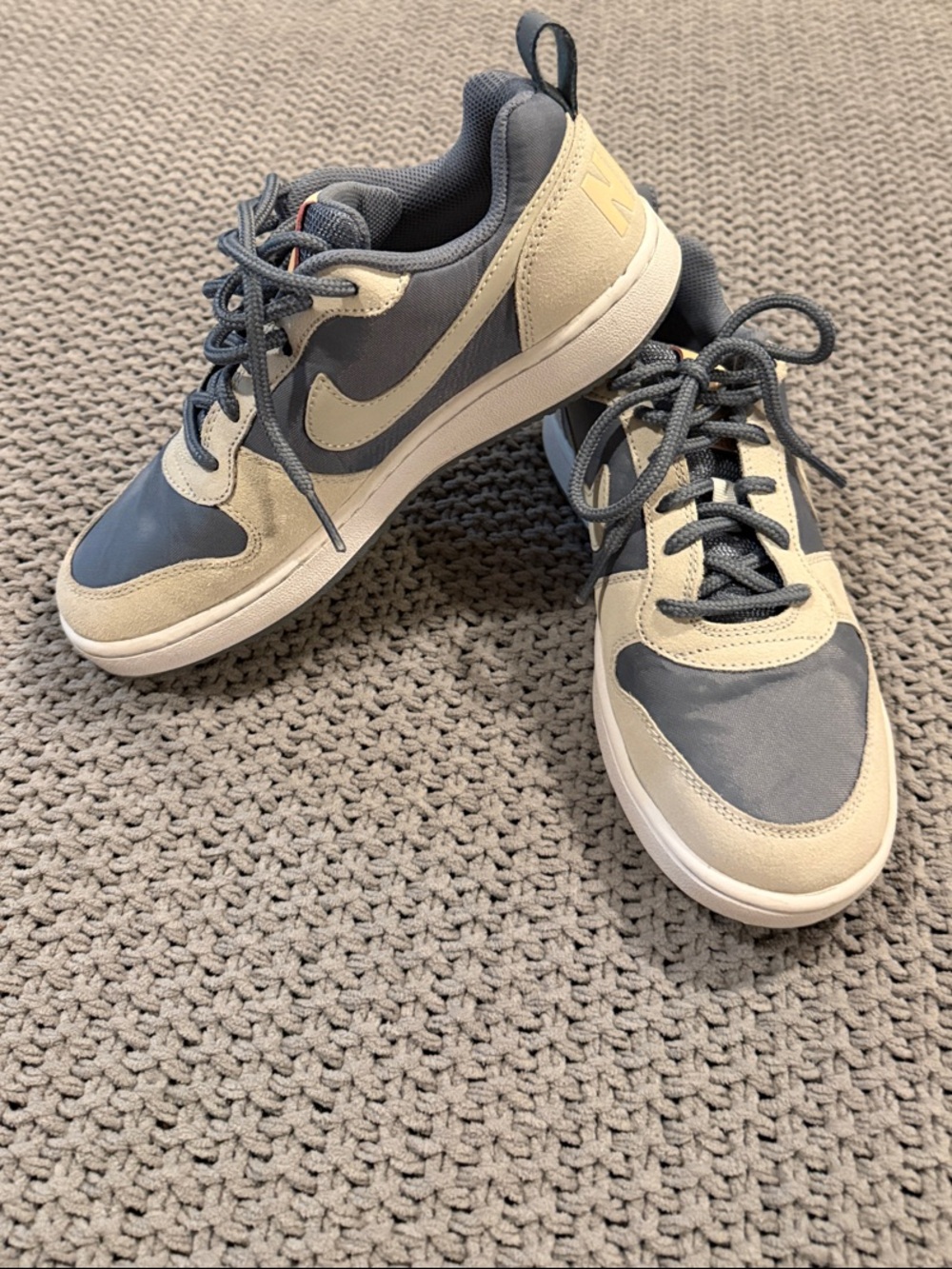 Nike Women’s W Court Borough Low Armor gray/ Platinum/ Pink - Picture 5 of 5